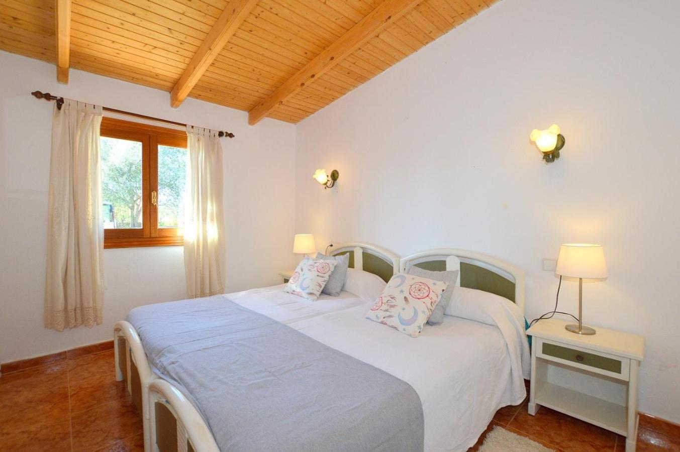 Finca Con Piscina Es Blanquer Guest House Eksteriør bilde