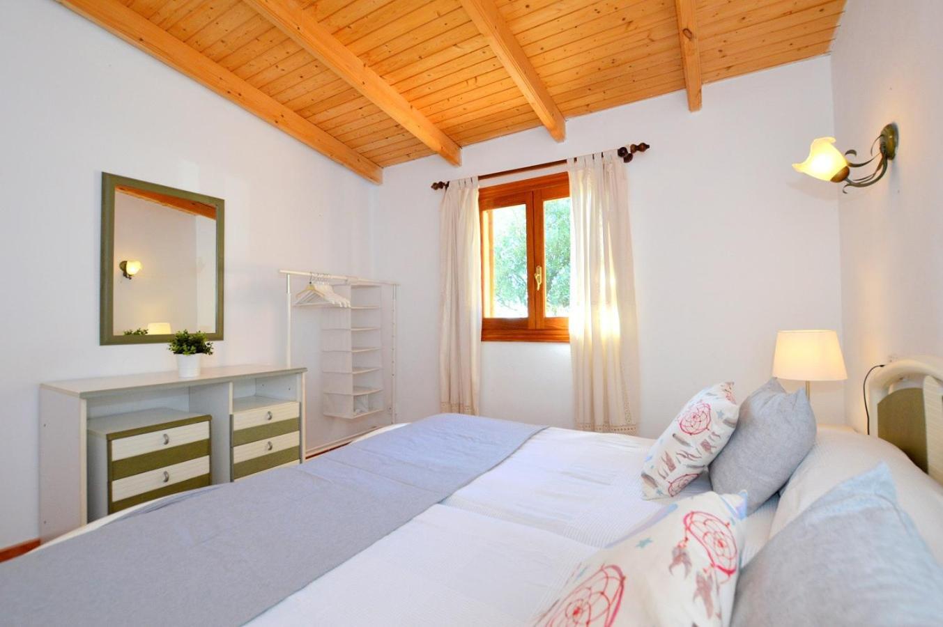Finca Con Piscina Es Blanquer Guest House Eksteriør bilde