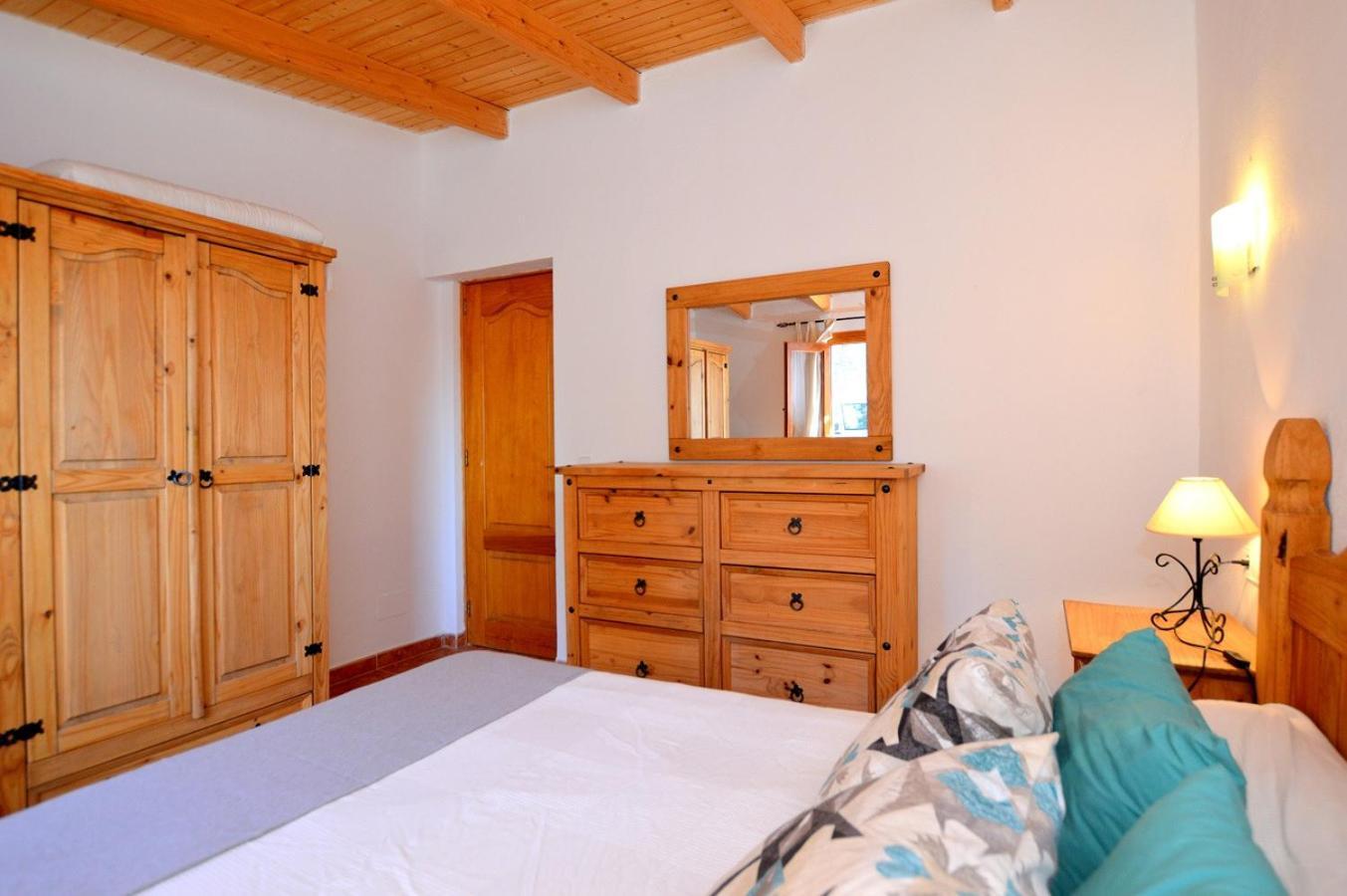 Finca Con Piscina Es Blanquer Guest House Eksteriør bilde