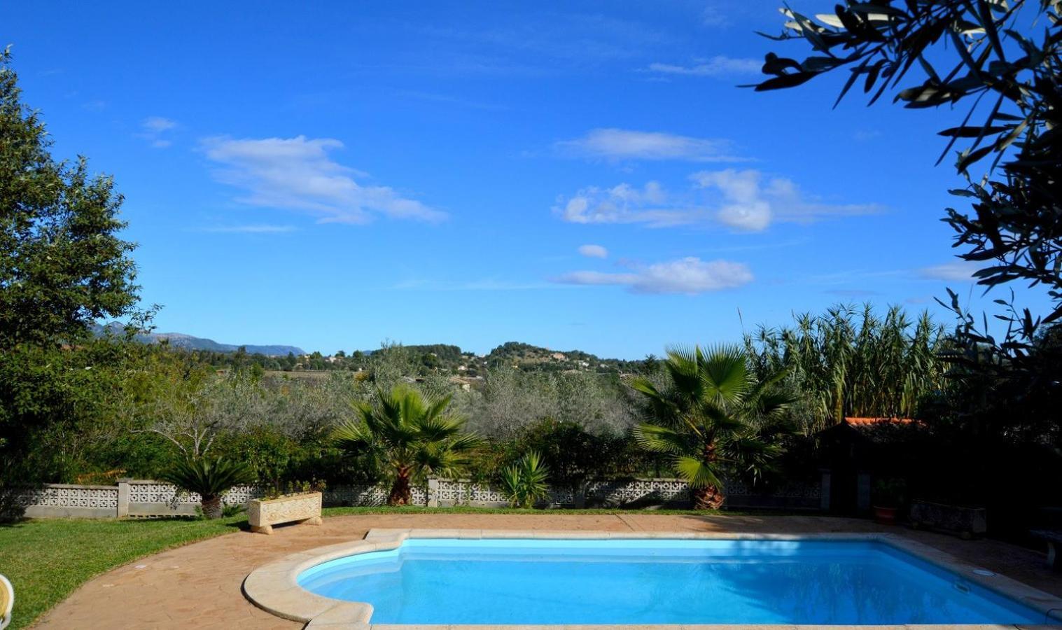 Finca Con Piscina Es Blanquer Guest House Eksteriør bilde