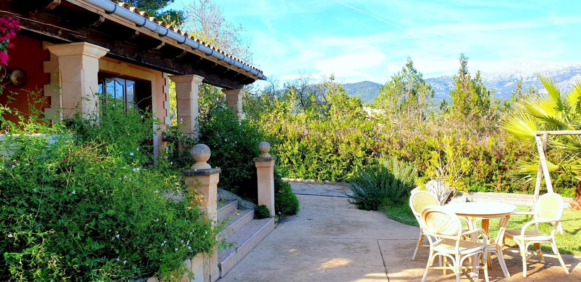 Finca Con Piscina Es Blanquer Guest House Eksteriør bilde
